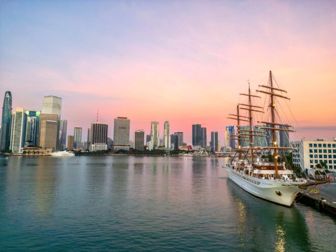 SeaCloudSpirit_USA_Miami_Michael Poliza_0006-min