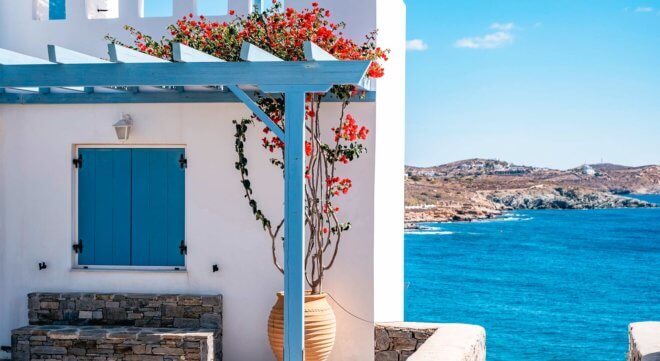 SeaCloud_Kreuzfahrten_Griechenland_Sporaden_Syros_iStock-1358090852